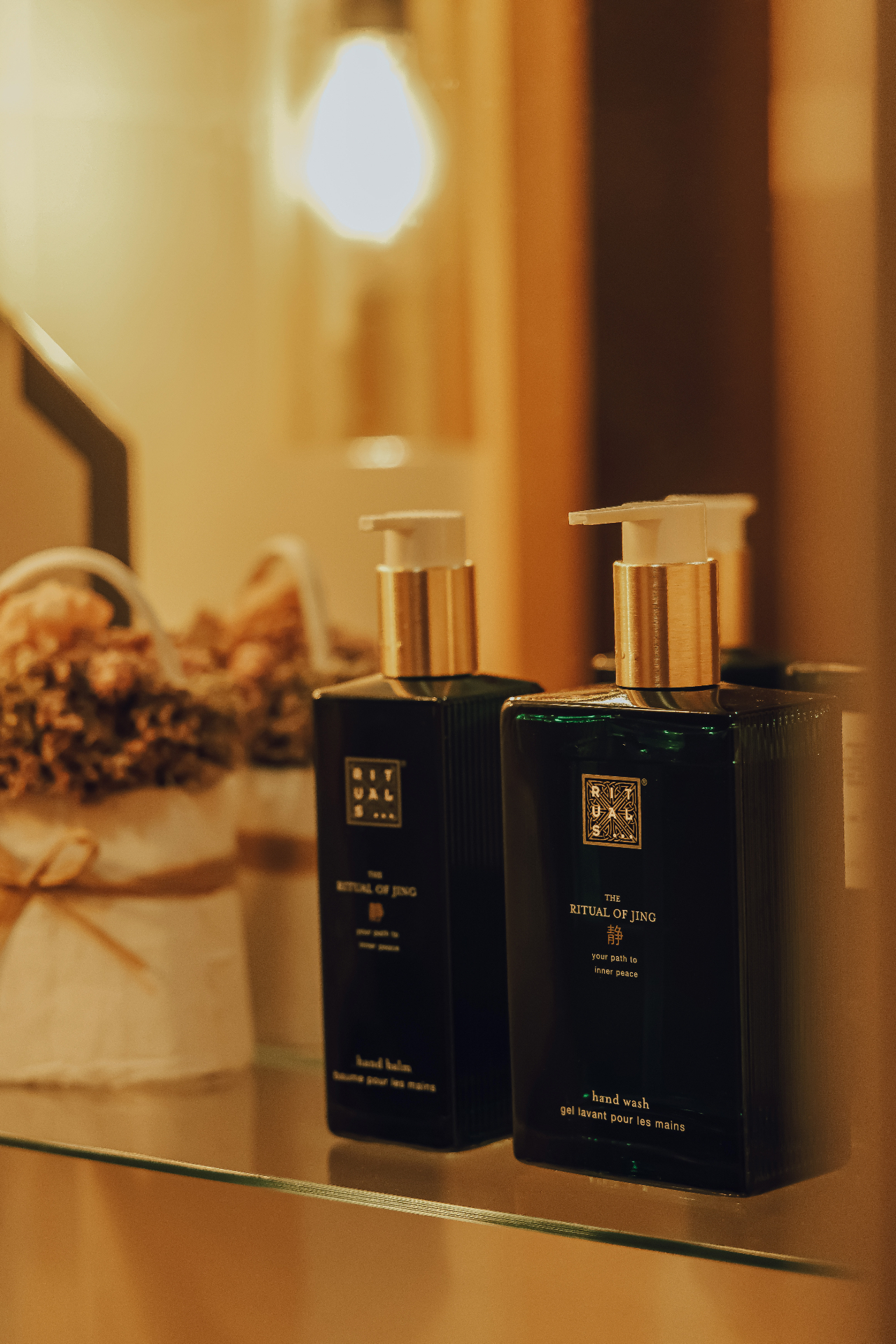 Detalhe dos produtos premium Rituals na clínica